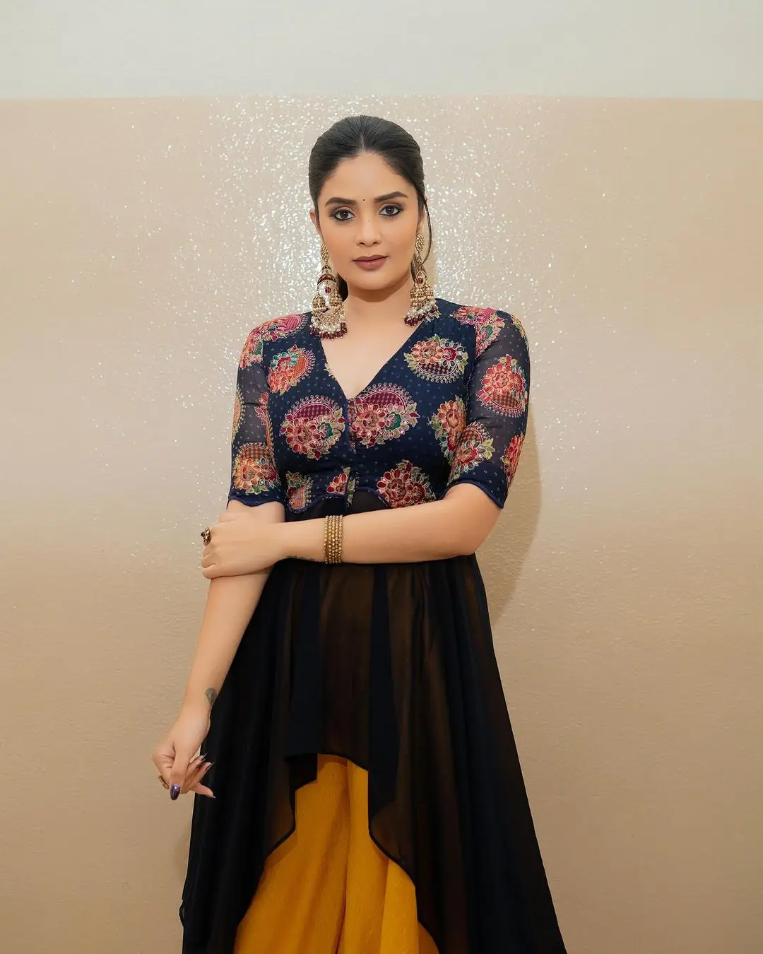 Maa TV Actress Sreemukhi in Orange Lehenga Black Choli